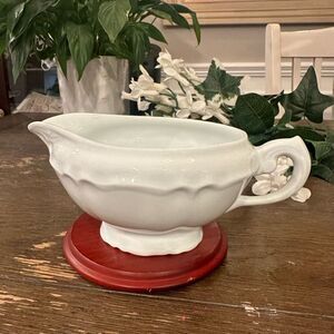LIMOGES France White Porcelain Gravy‎ Boat Vintage